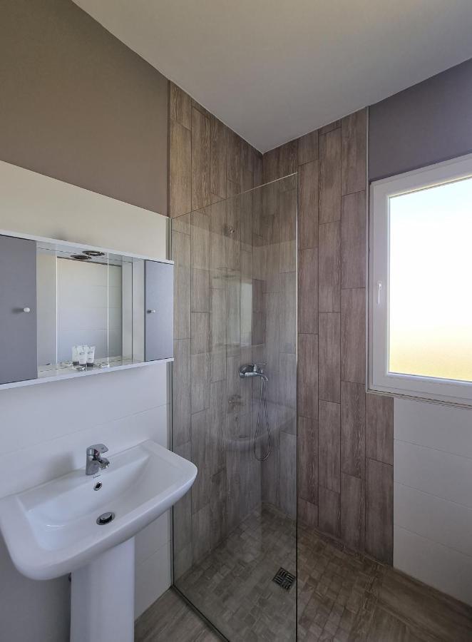 Imperial Hotel Shenkoll Екстериор снимка